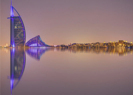 Burj Al Arabin heijastukset | Canvastaulut