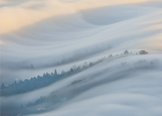 Les vagues de brouillard | Papier Peint Photo