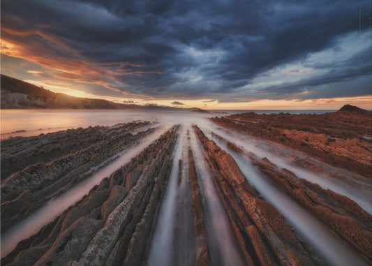 Zumaia Flysch 6 | Papier Peint Photo