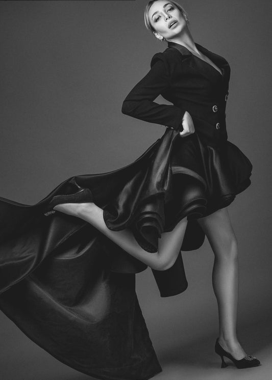 Dans... | Canvas